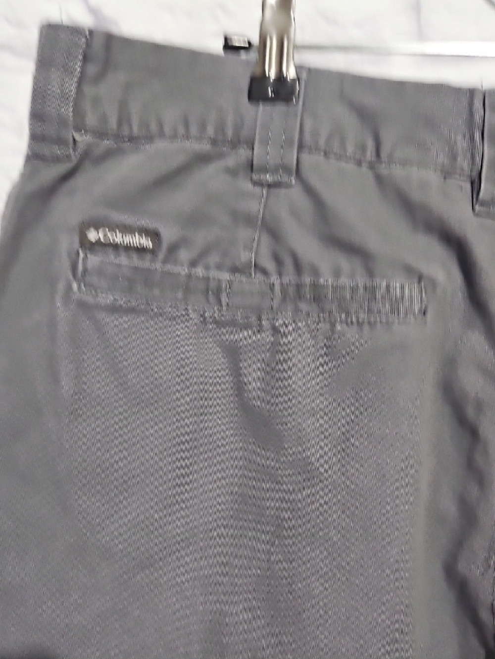 Columbia Men's Gray Flat Front Casual Shorts - Picture 8 of 10